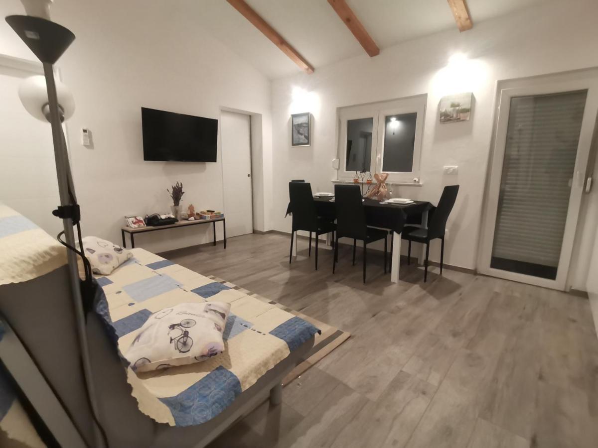 Villa Molo Novigrad Istria Eksteriør billede